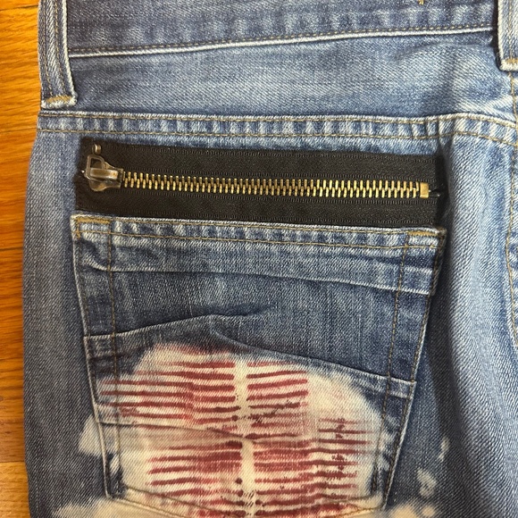 Prada jeans practicaly new with a tie dye detail in the back - Picture 5 of 11